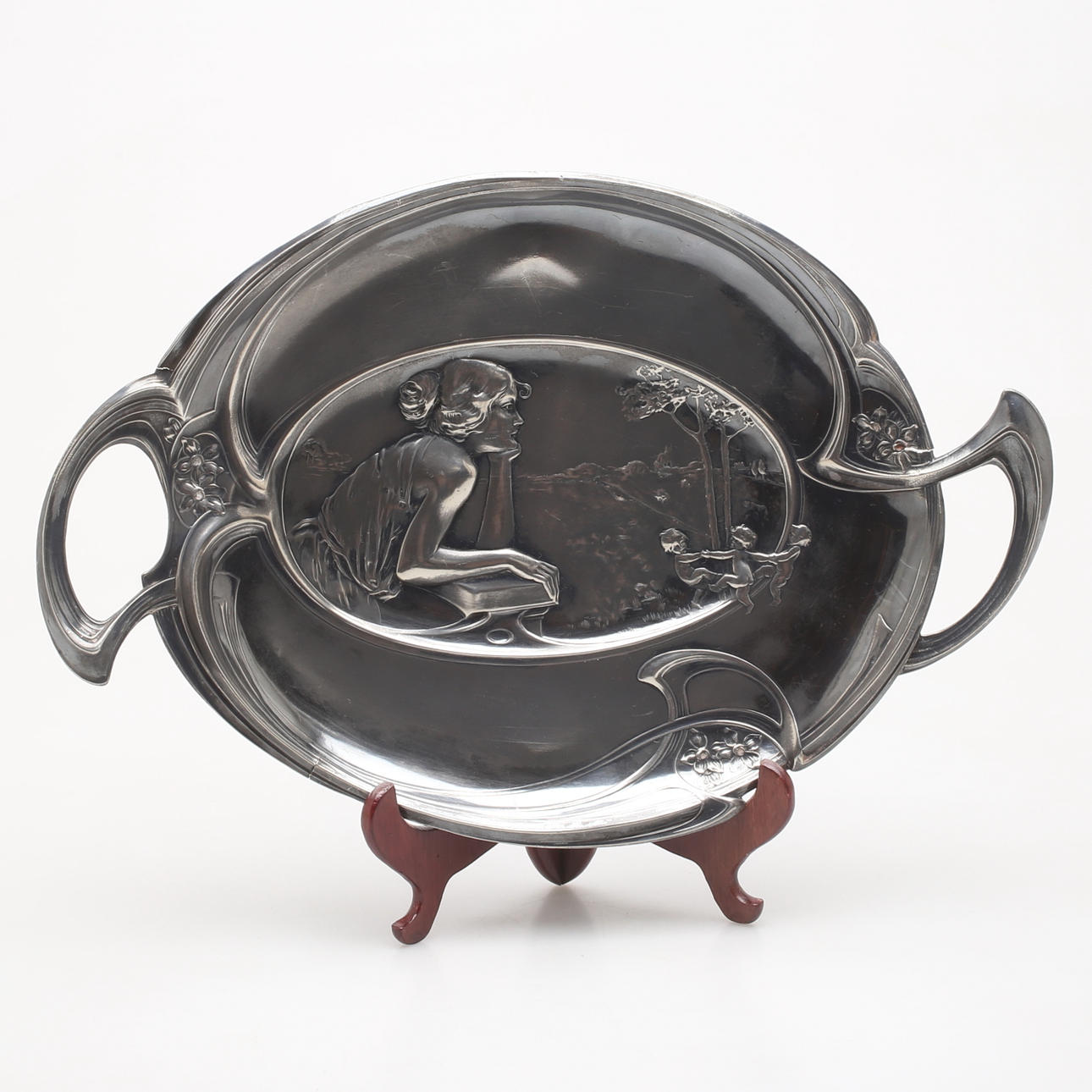 BRICKA, metal, Art Nouveau.