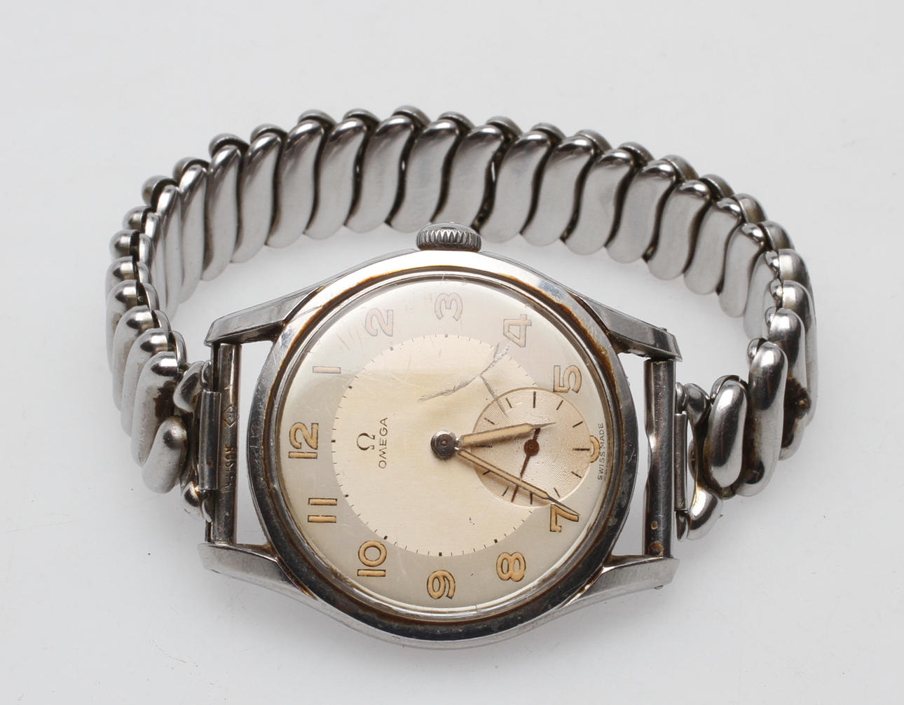 HERRARMBANDSUR, Omega.