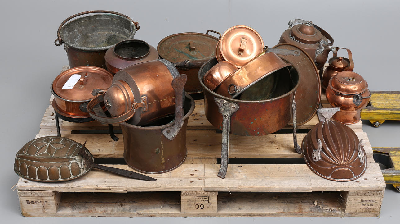 PARTI KOPPARFÖREMÅL, 19 delar.