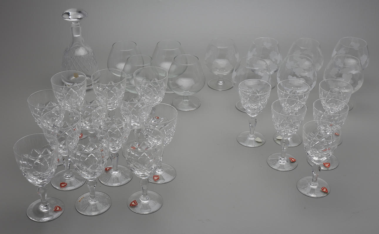 KRISTALLGLAS, mm, (30), bla Orrefors.