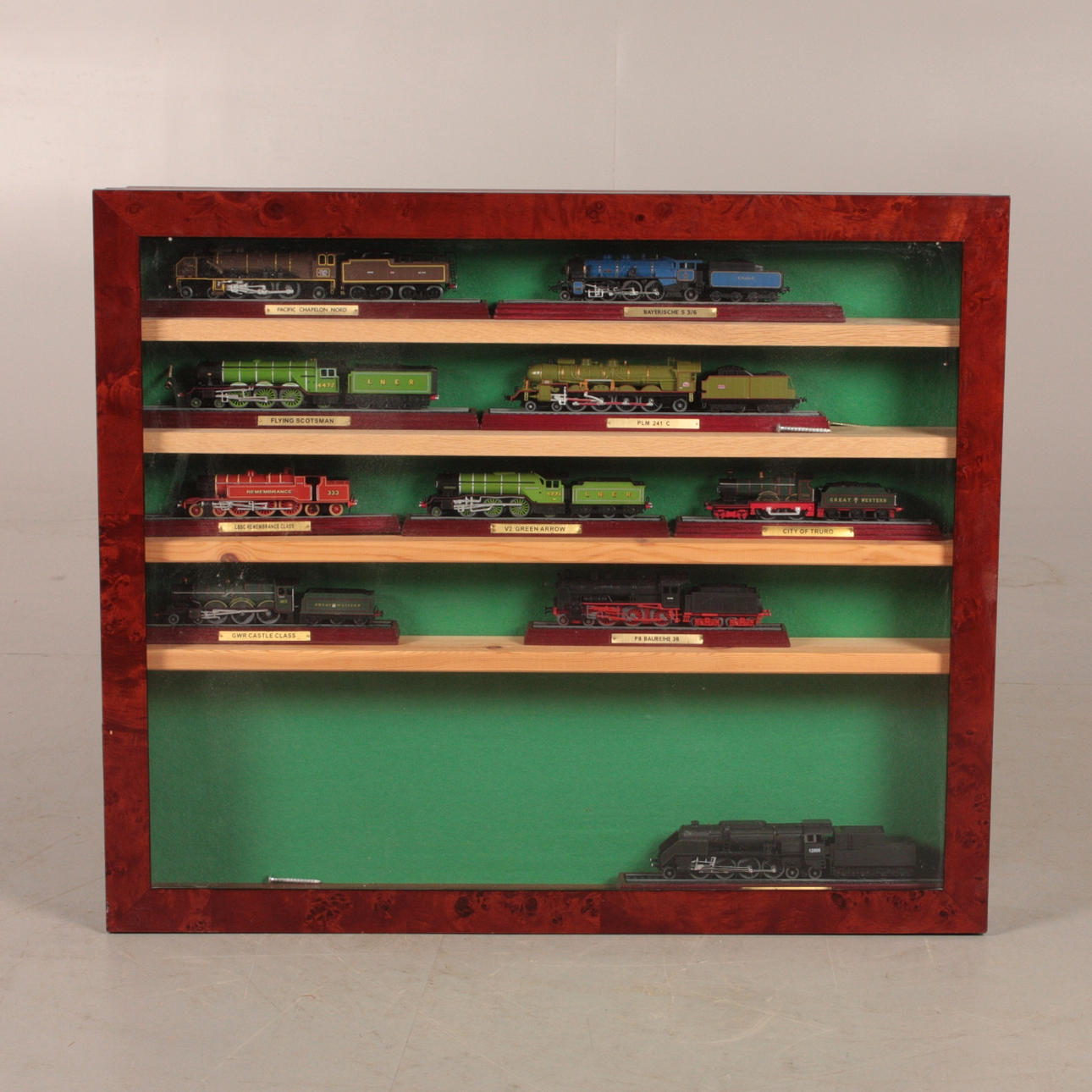 MODEL CABINET with train.