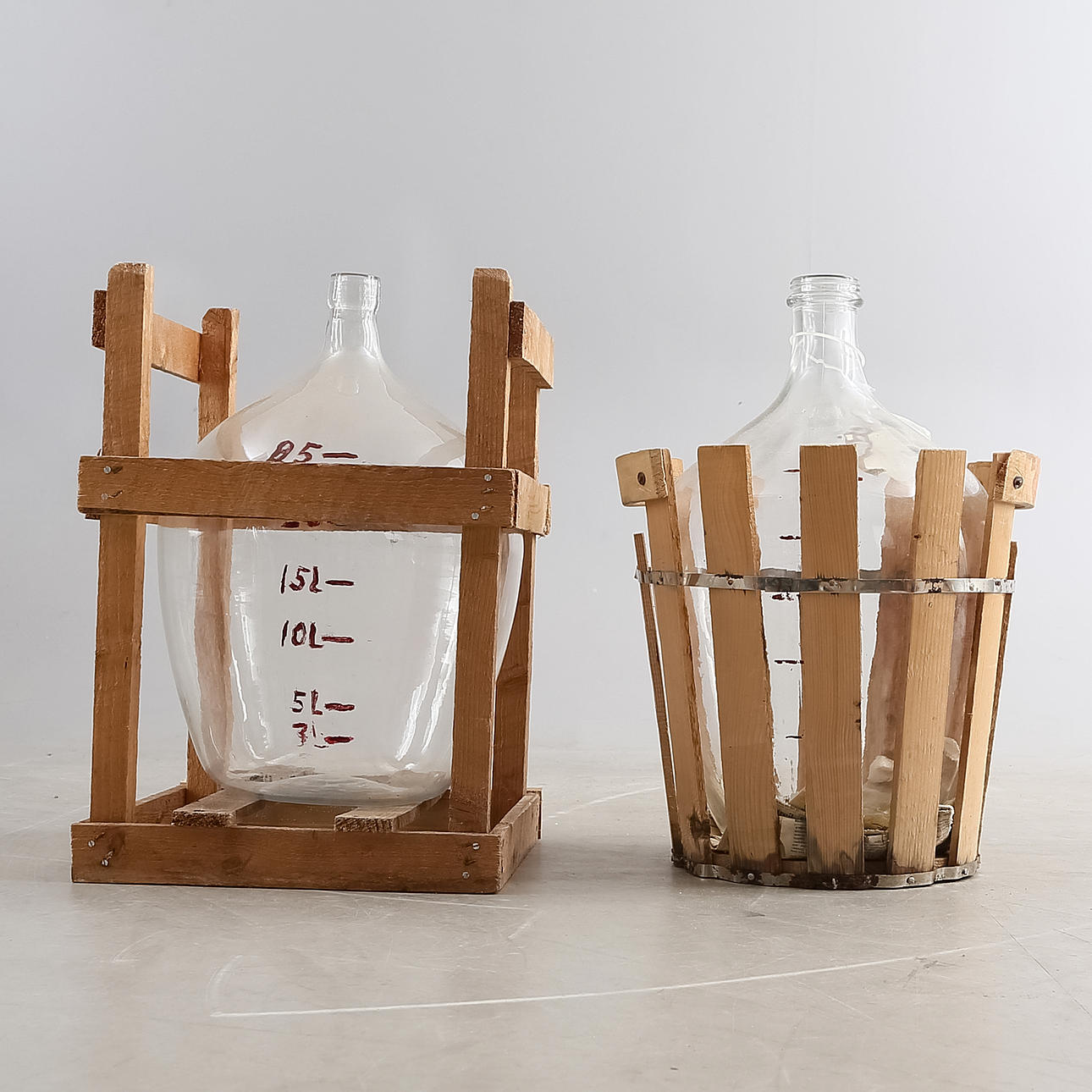 FLASKOR/DAMEJEANNER, 2 st.