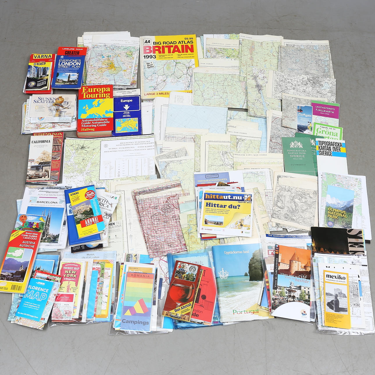 MAPS including aerial maps, general city maps, city maps.