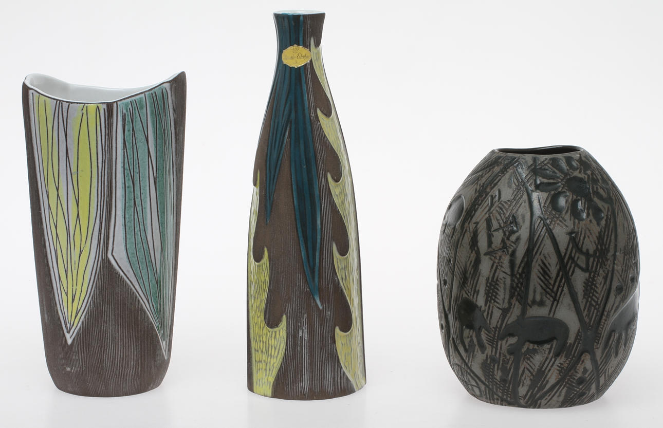VASER, 3 st, keramik, Mari Simmulsen, Upsala-Ekeby, 1900-tal.