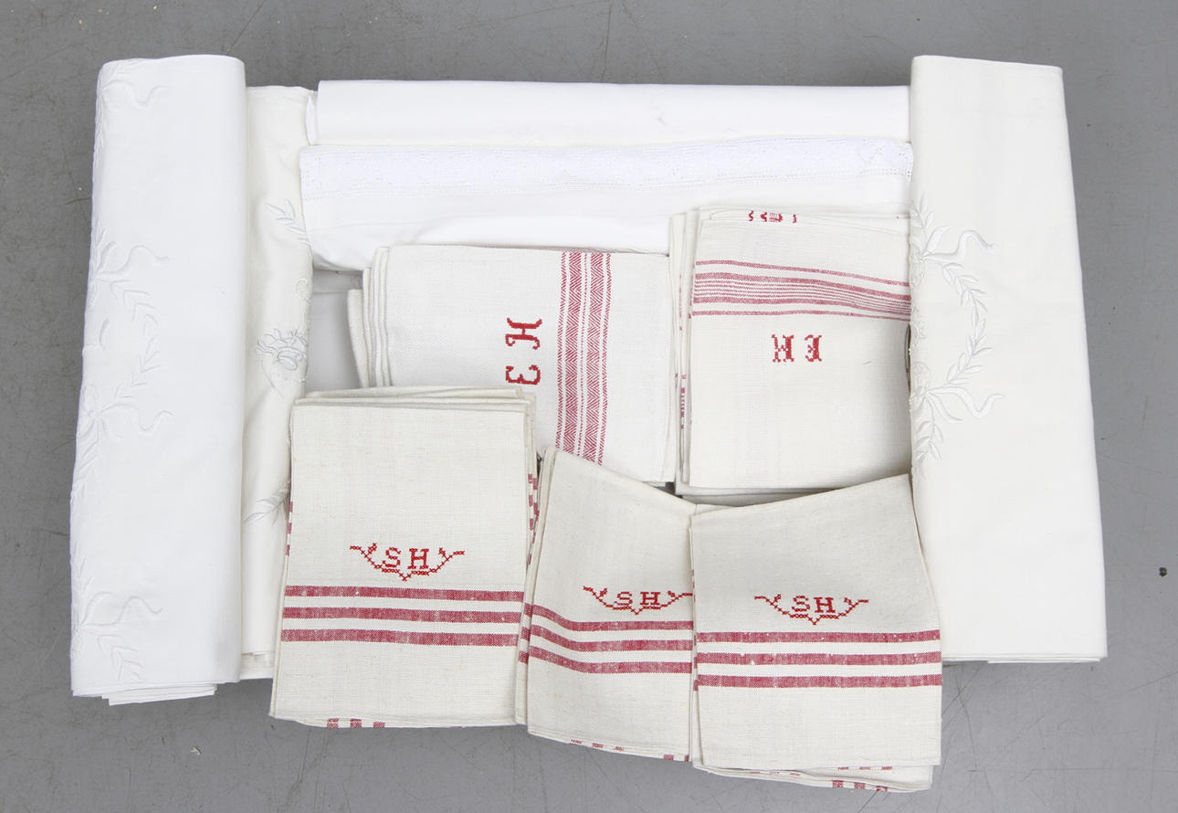 LAKAN samt HANDDUKAR, 1900-tal.