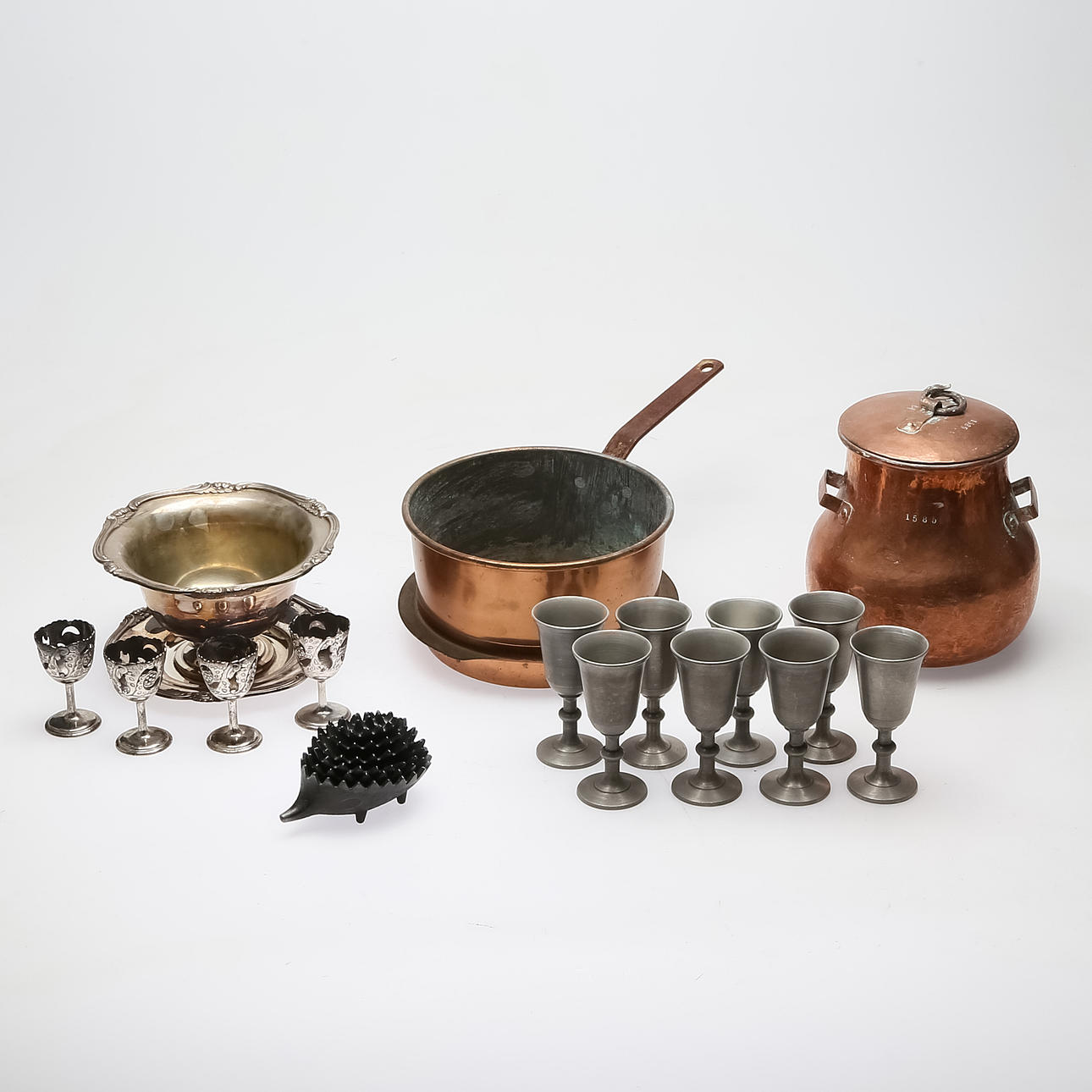 SAMLING TENN och METALL.