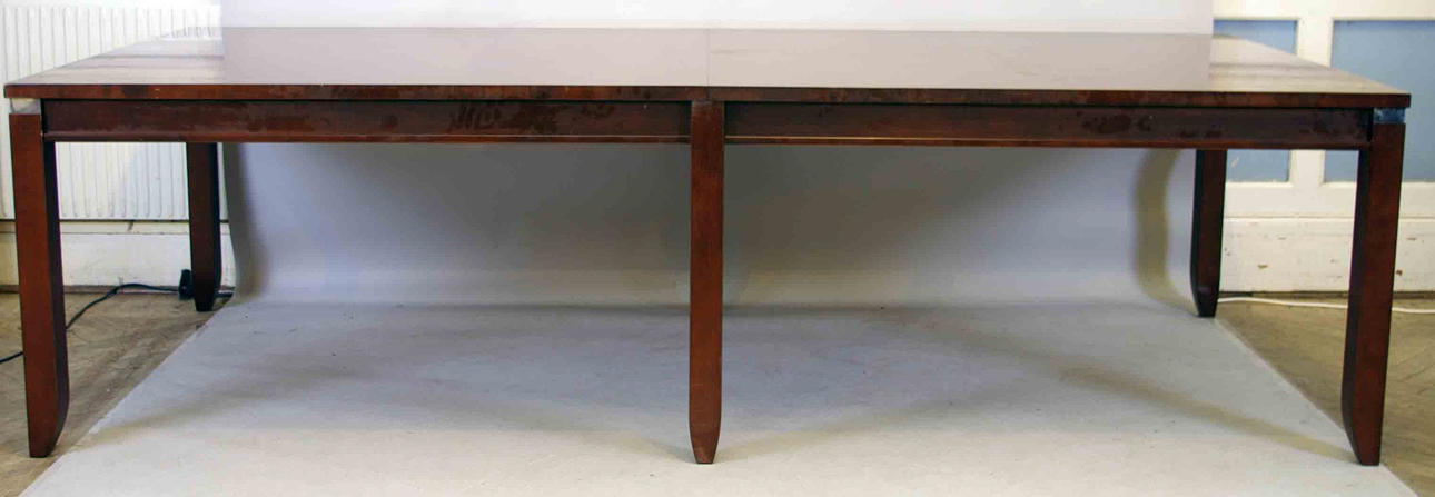 MATSALSBORD, mahogny, Selva, Italien.