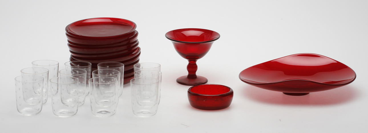 GLASFÖREMÅL, 26 delar, Reijmyre.