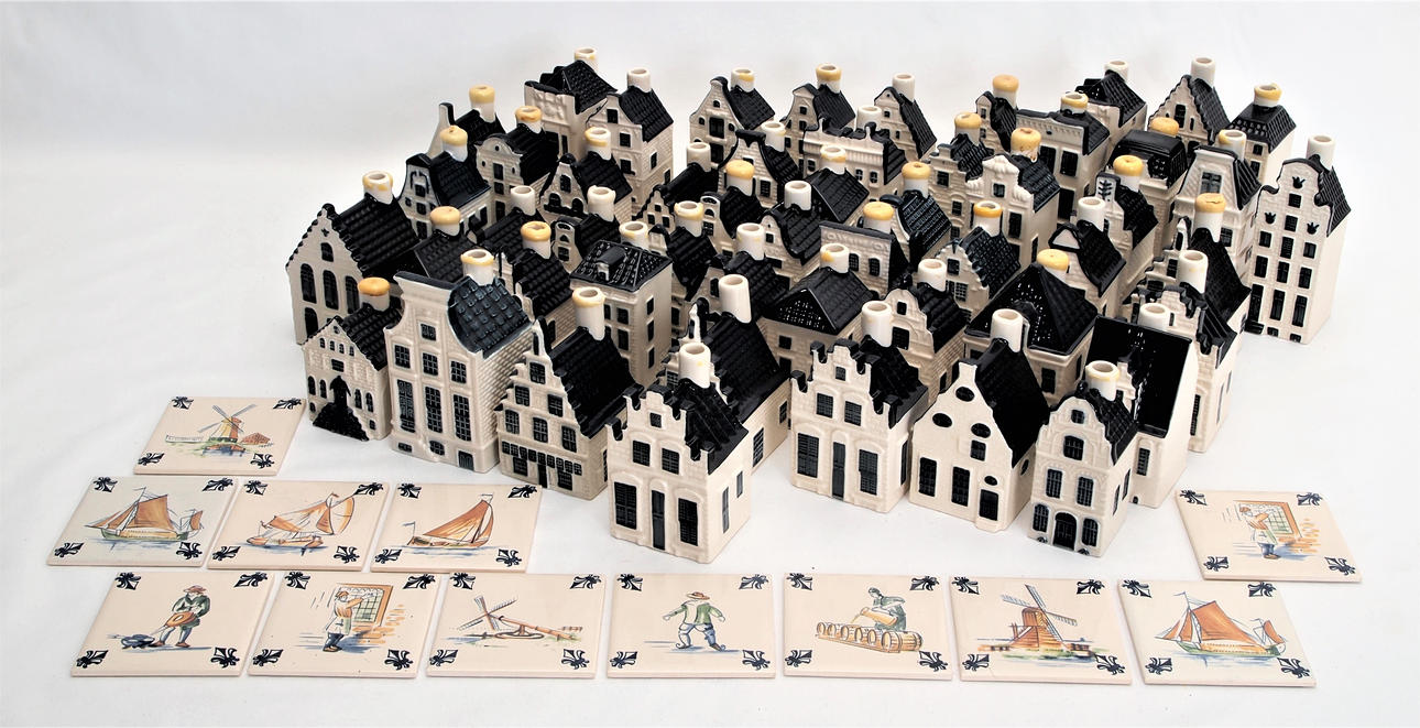PORSLINSFLASKOR, BLÅ DELFT HUS, KLM, BOLS.
