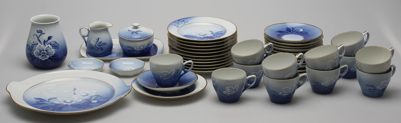 KAFFESERVIS, 31 delar, "Julros", Bing & Gröndahl.