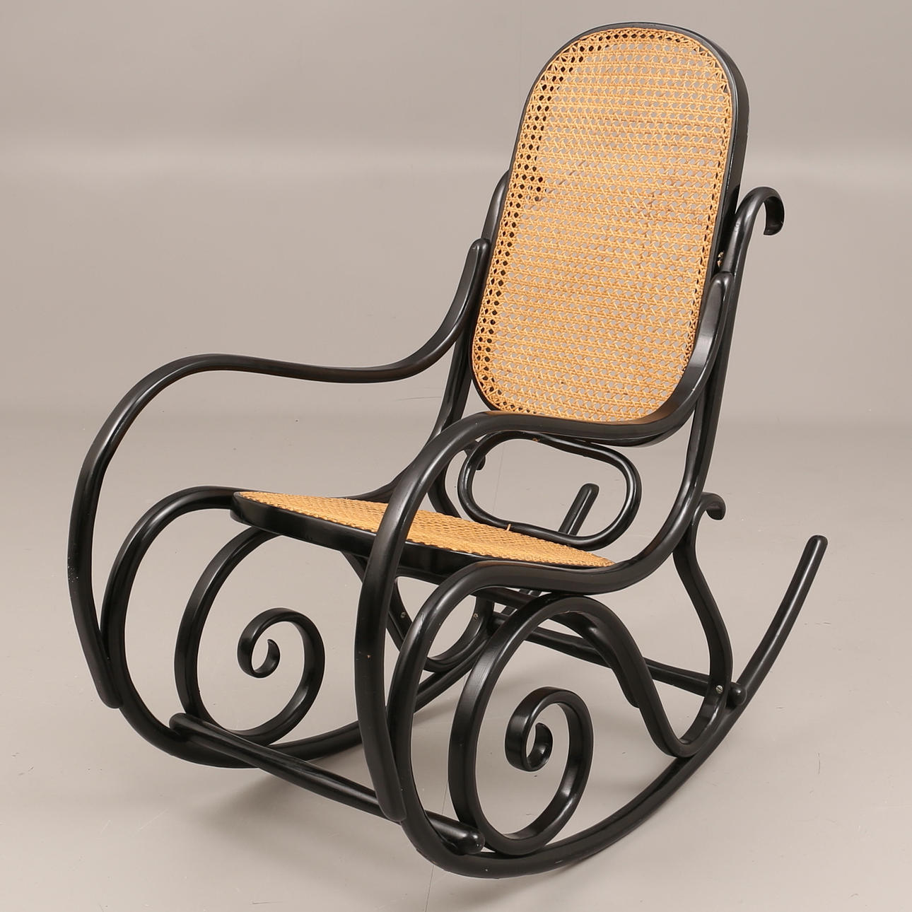 GUNGSTOL, Thonet-modell, 1900-tal.