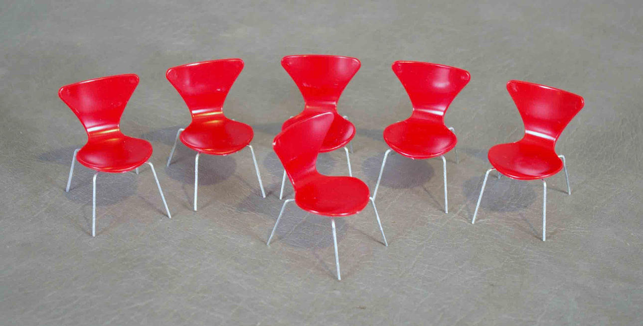 MINIATYRSTOLAR, 6 stycken, "7:an", Brio.