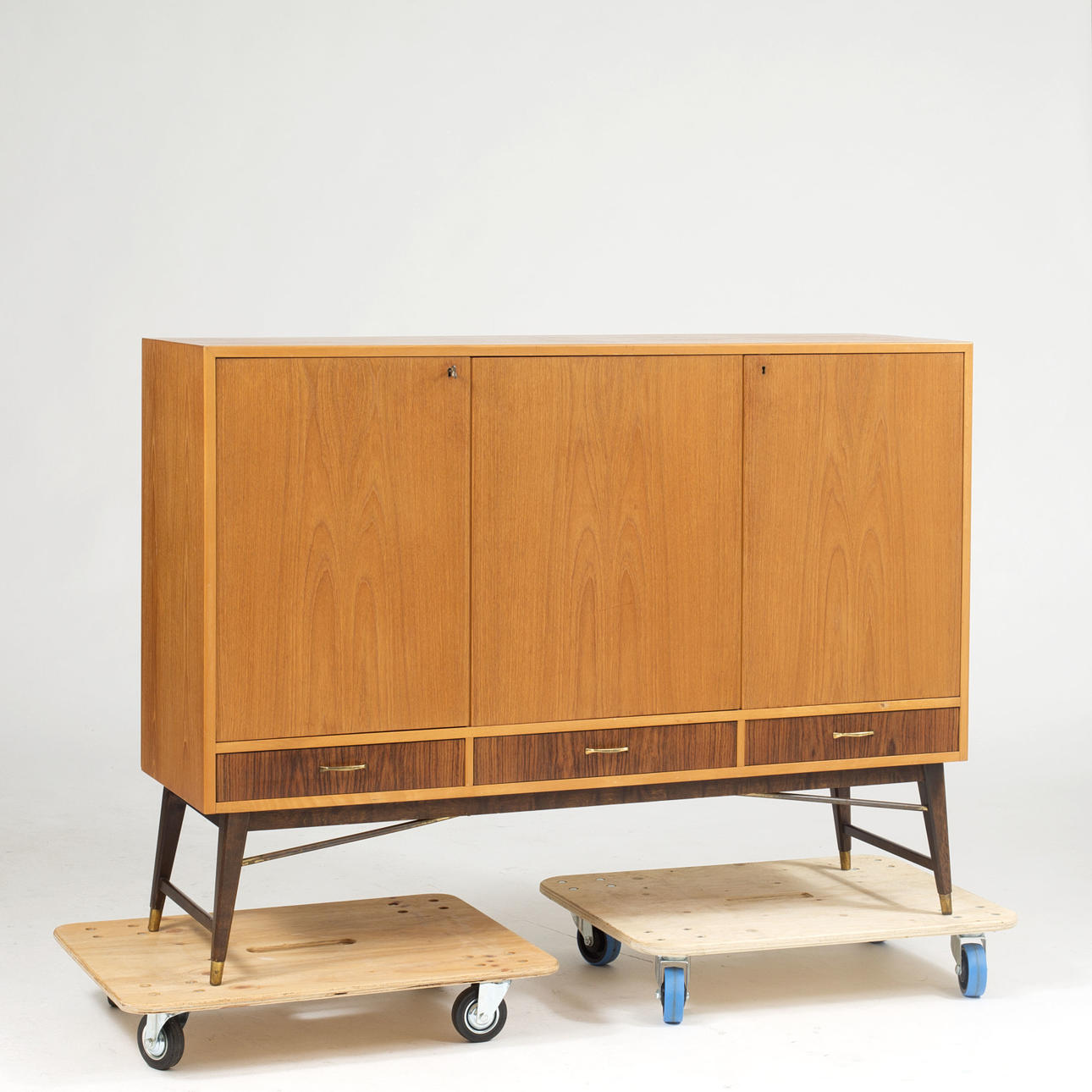 SIDEBOARD, teak och palisander, 1900-talets mitt.