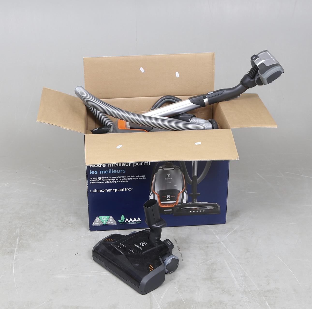 STAUBSAUGER, Electrolux, Ultraone, Quattro.
