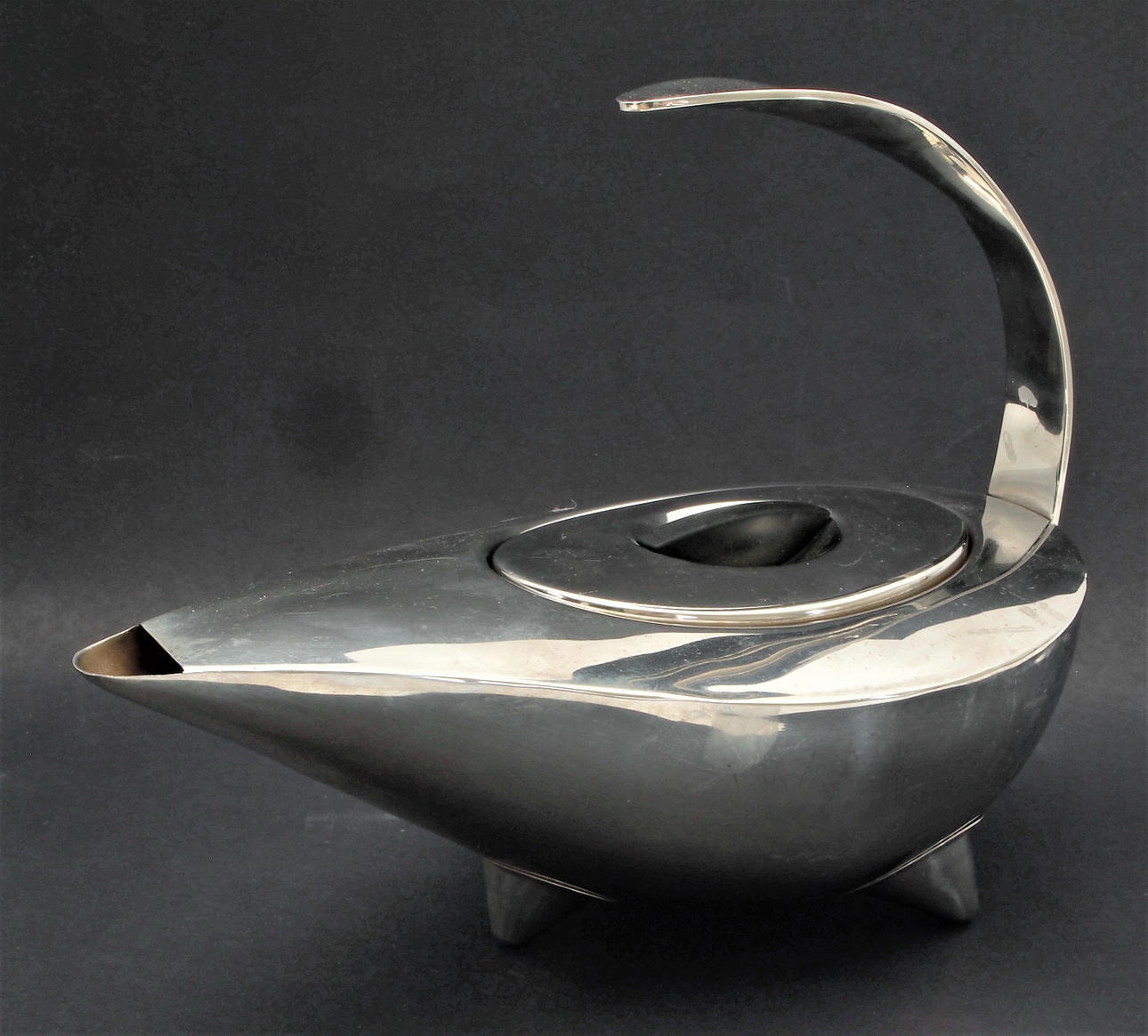 C.JÖRGENSEN. TEKANNA, BODUM.