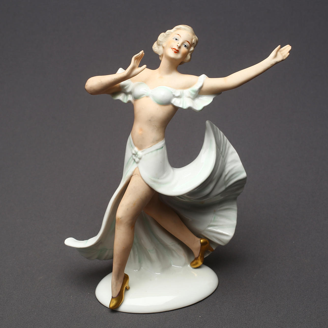 FIGURE, "Dancer", porcelain, Wallendorf, 1900s.