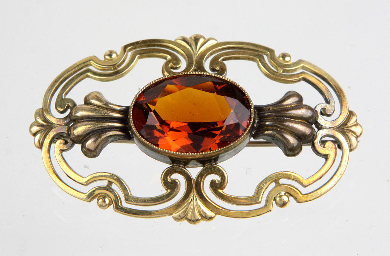 JUGENDSTIL BROSCHE.