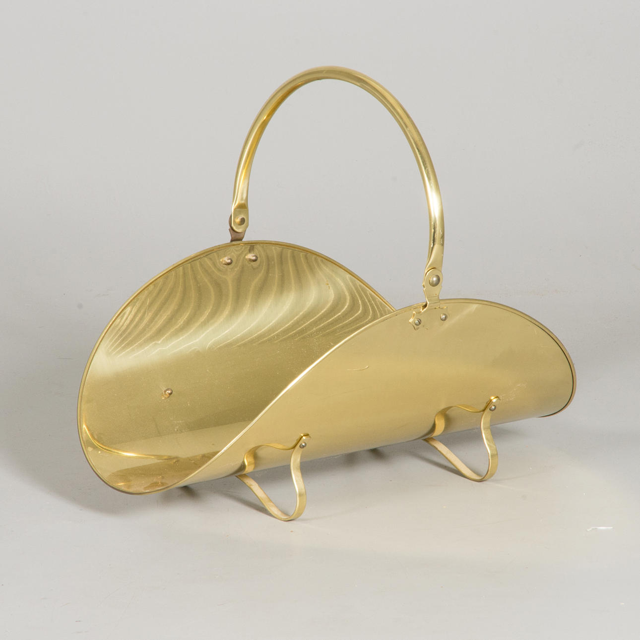 HOLZKORB, Messing, England.