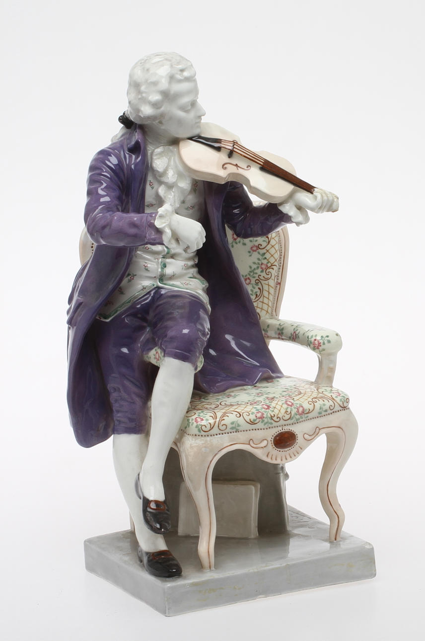 FIGURIN, porslin, Goldscheider, Wien, 1900-talets början.