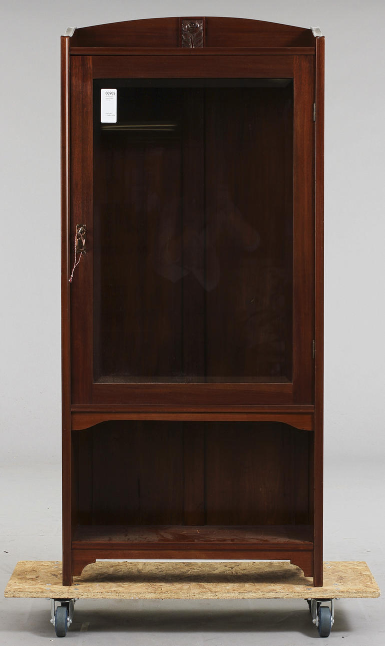 VITRINSKÅP, jugend, tidigt 1900-tal.