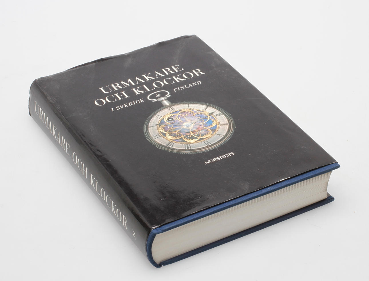 URMAKARE OCH KLOCKOR I SVERIGE OCH FINLAND, Norstedts förlag 1995.
