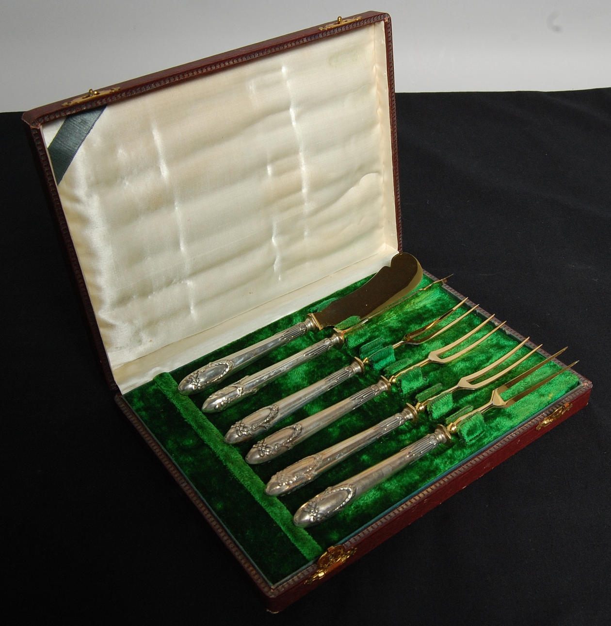 OSTBESTICK , 6 delar silver.