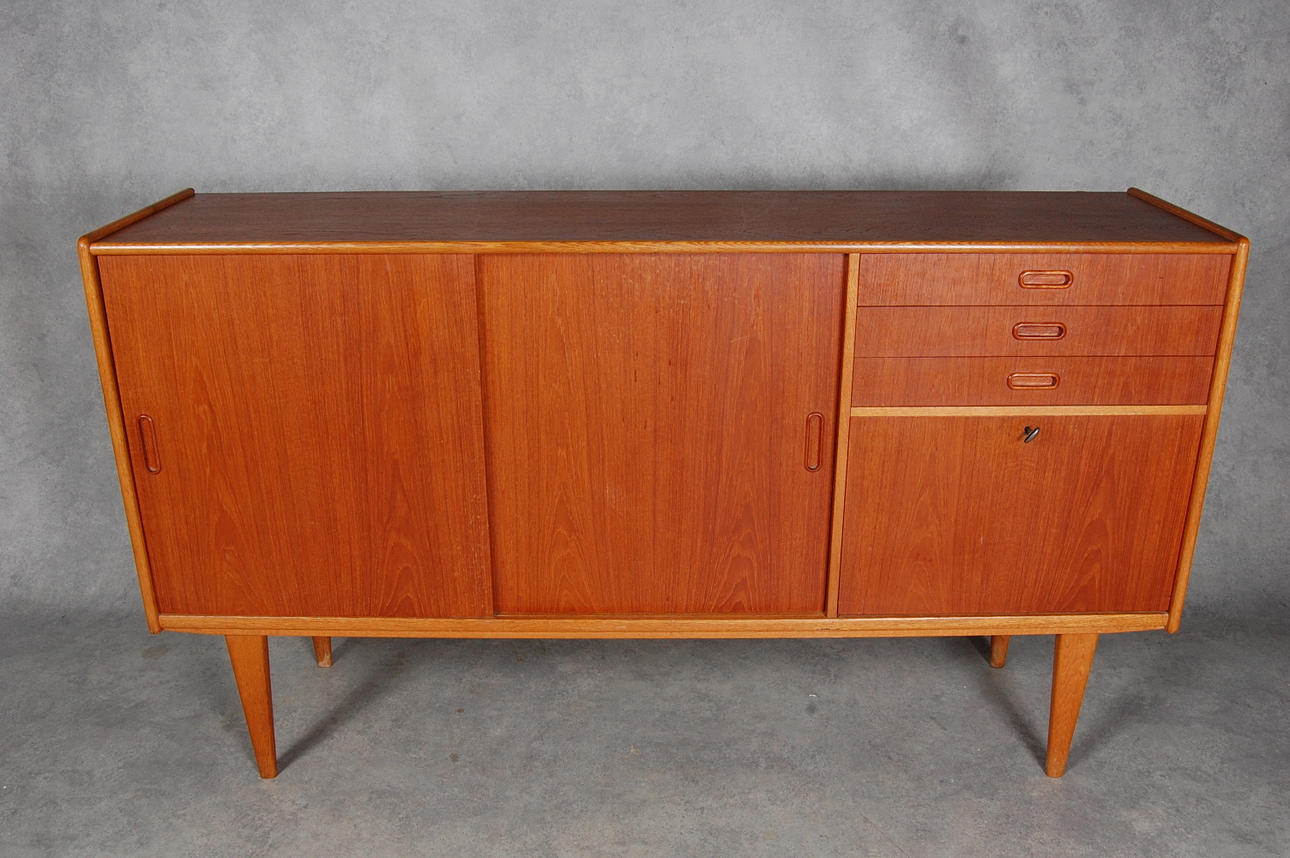 SIDEBORD, 1960-tal, märkt " Breo" Oderljunga.