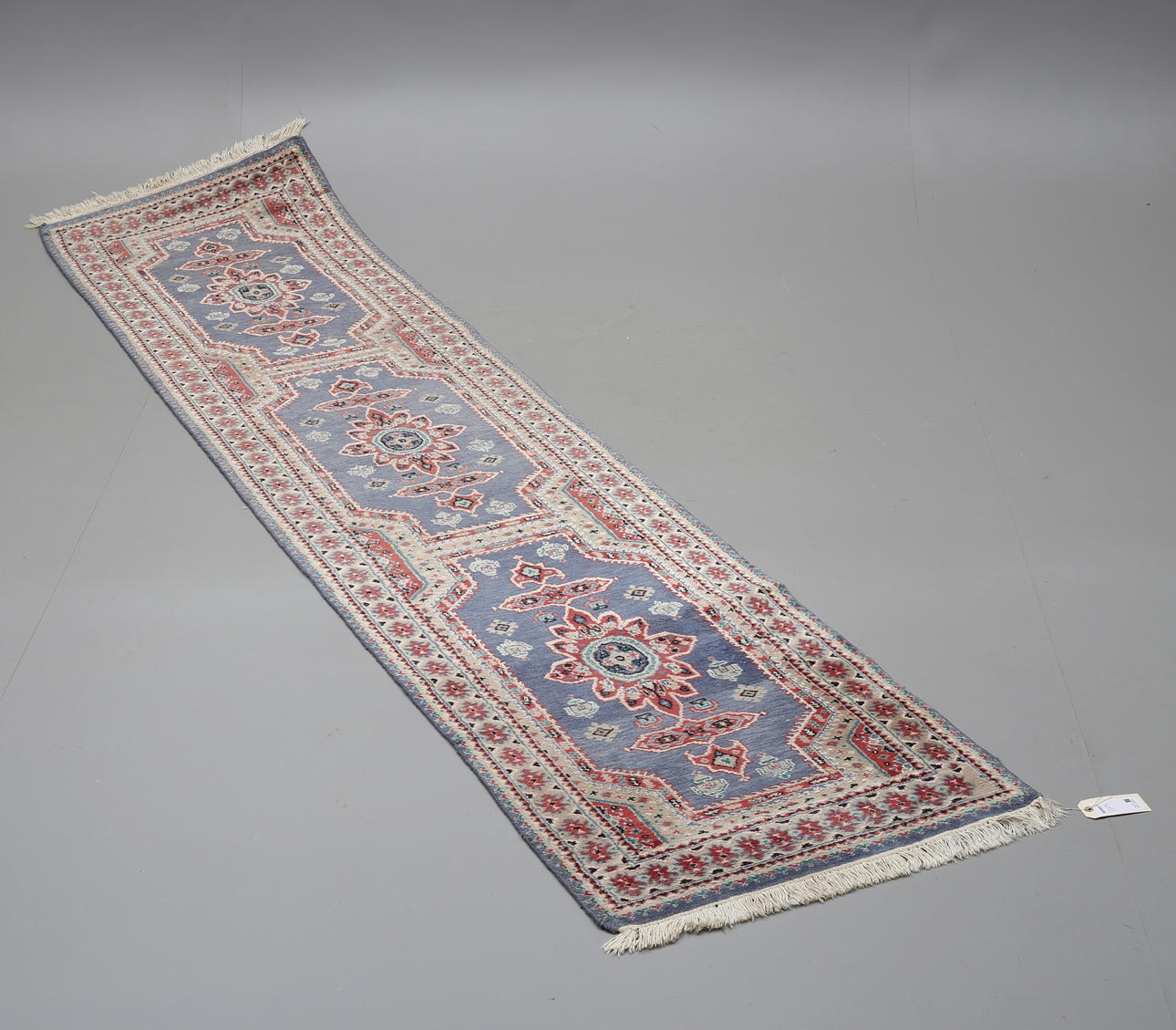 CARPET, gallery, oriental, 368 x 82 cm.
