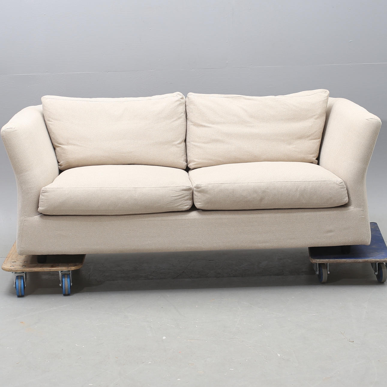 SOHVA, 3-istuttava, Eilersen, beige, moderni, paksu kangas.