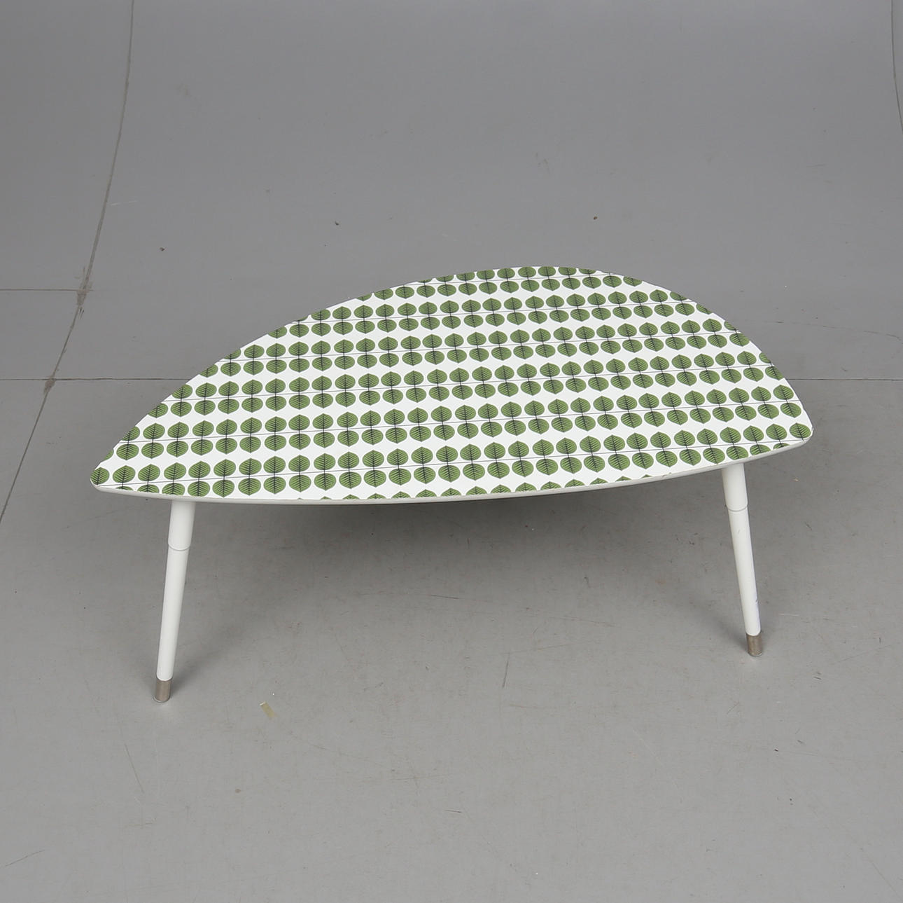 COFFEE TABLE, disc with "Berså", Stig Lindberg.