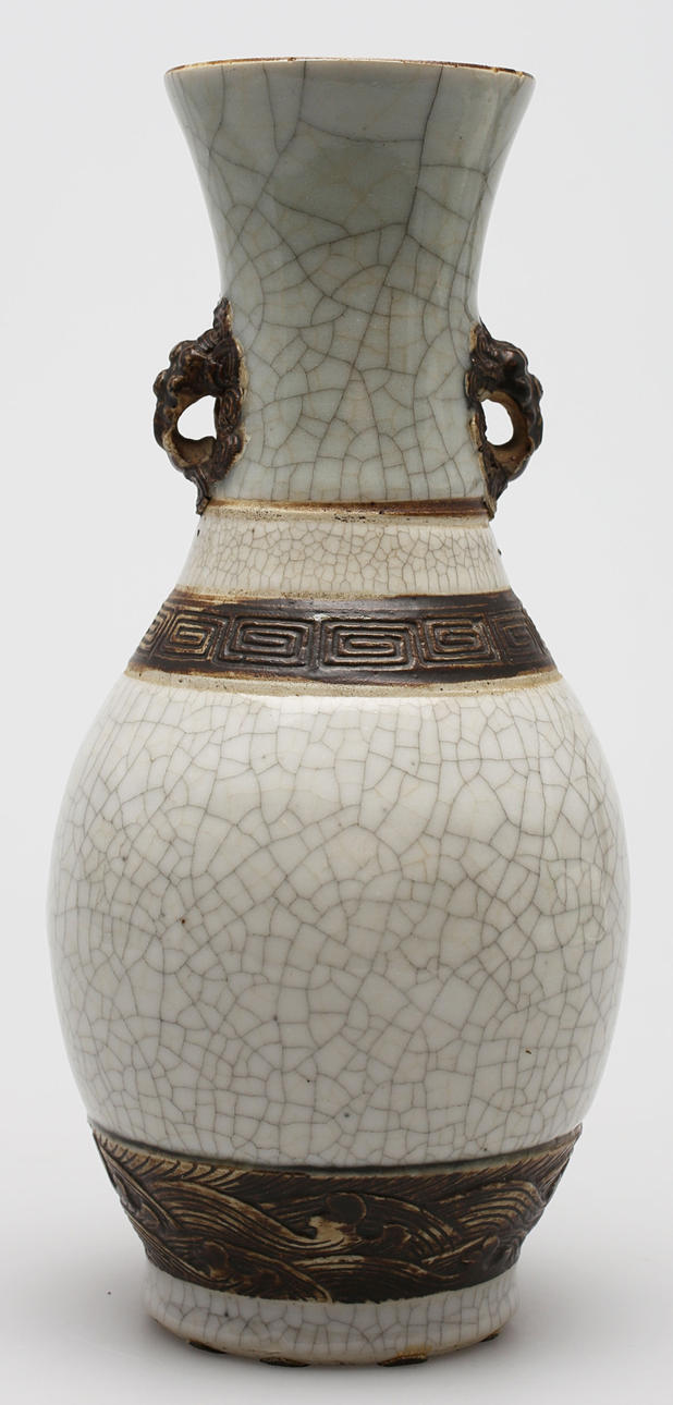 Vas, porslin, Kina, 1900-tal.