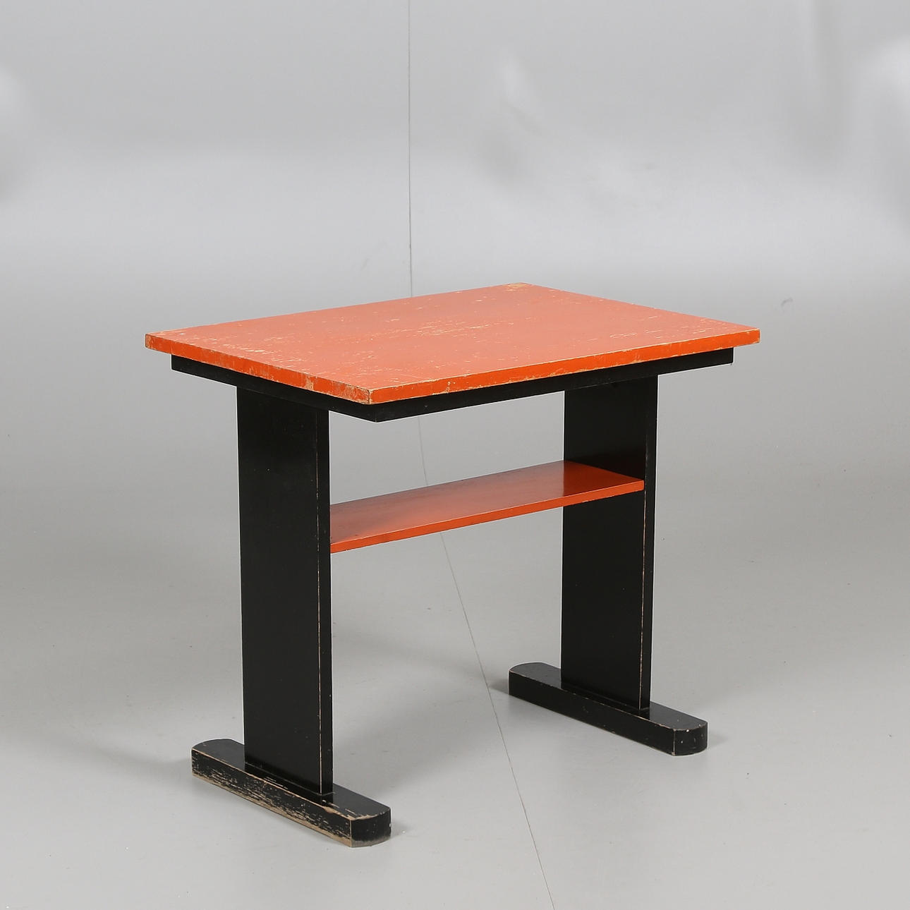 TABLE, painted wood, Art Deco, 20th century.
