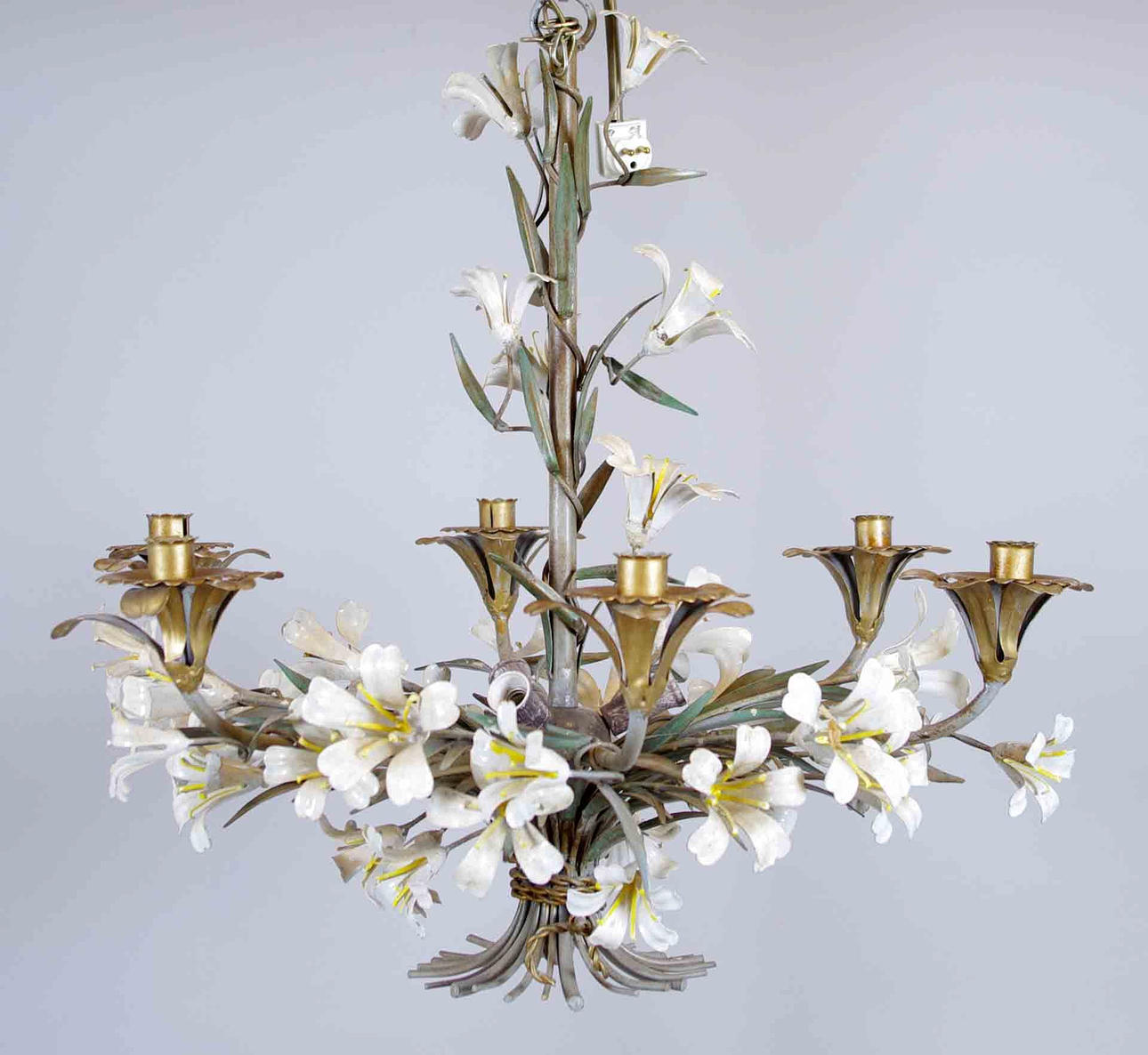 TAKARMATUR, målad smide, enligt uppgift inköpt på firma Svensk Tenn.