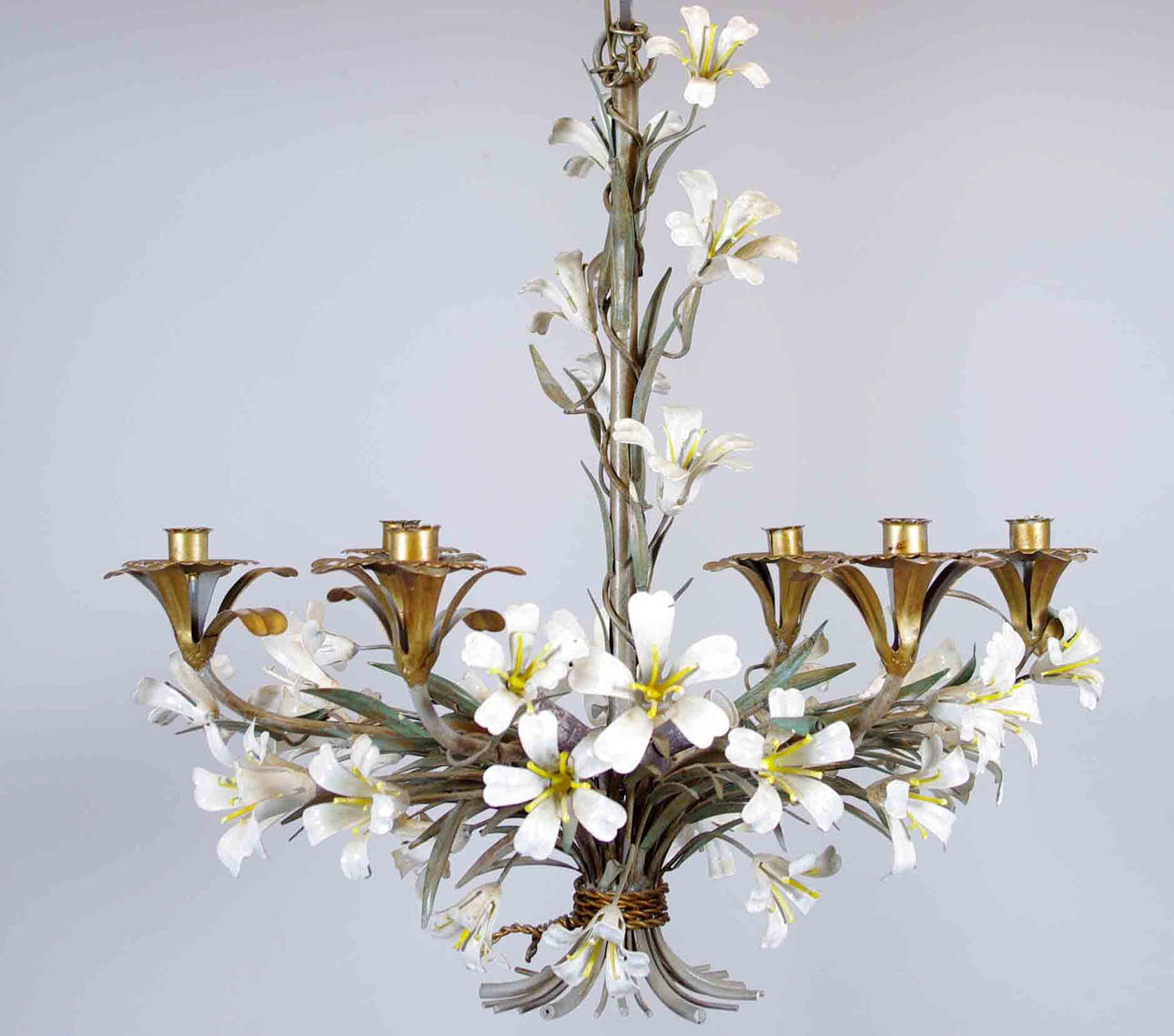 TAKARMATUR, målad smide, enligt uppgift inköpt på firma Svensk Tenn.