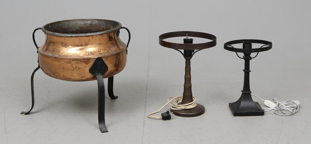 STRINDBERGSLAMPOR, 2 st samt KOPPARLITTEL 1800-tal.