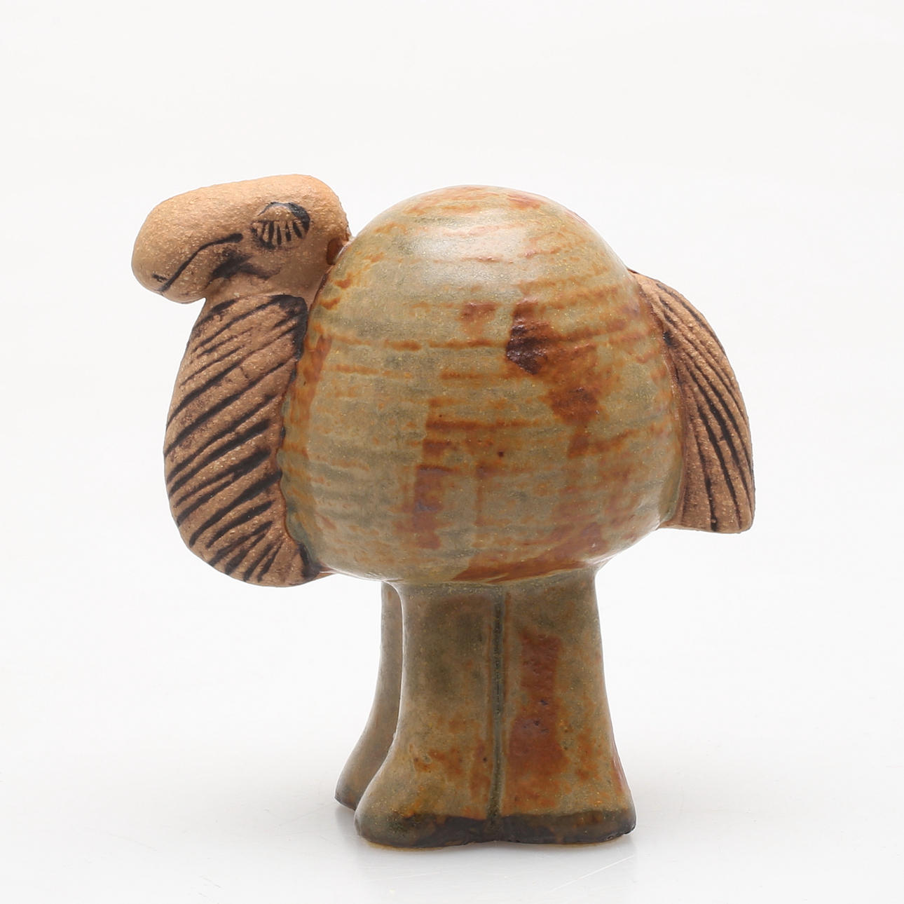 LISA LARSON. The figurine, 