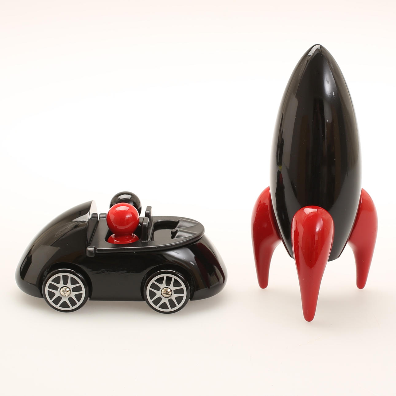 ROCKET. CAR. Playsam, wood.