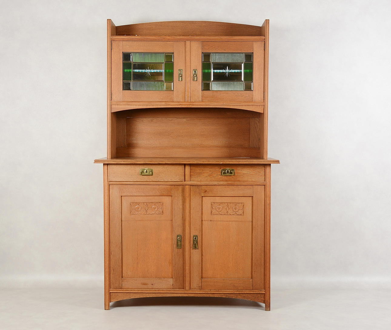 KÖKSSKÅP, ek, 1900-tal.