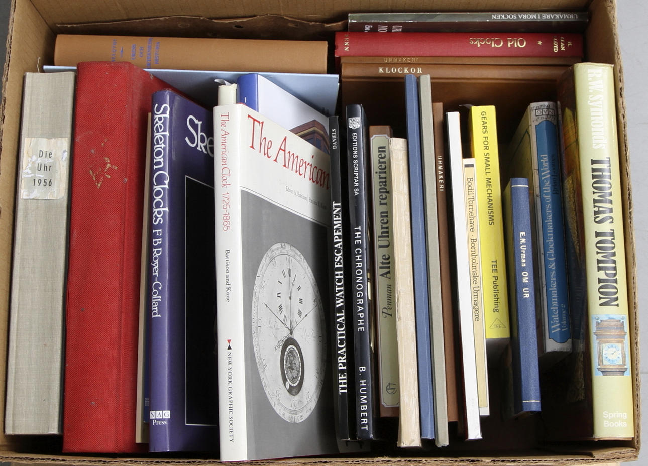 BÖCKER, 29 st, klockliteratur.