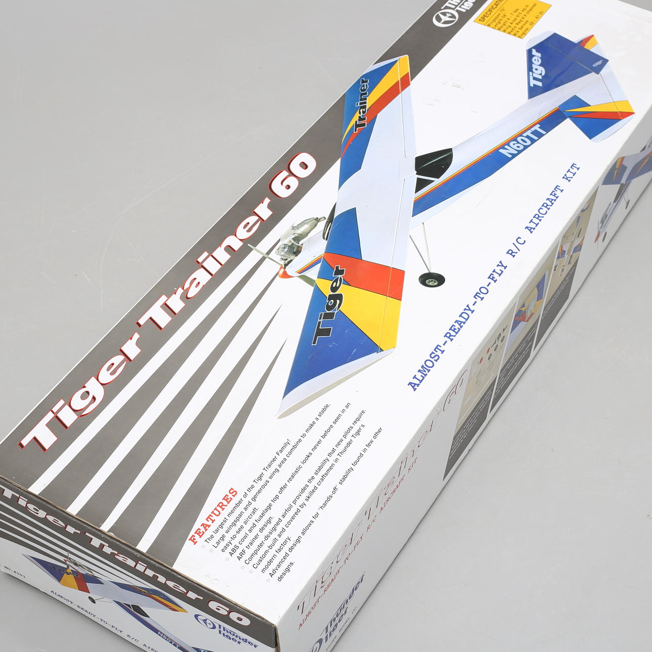 MODELO DE AVIÓN, kit, Tiger Trainer 60, Thunder Tiger.