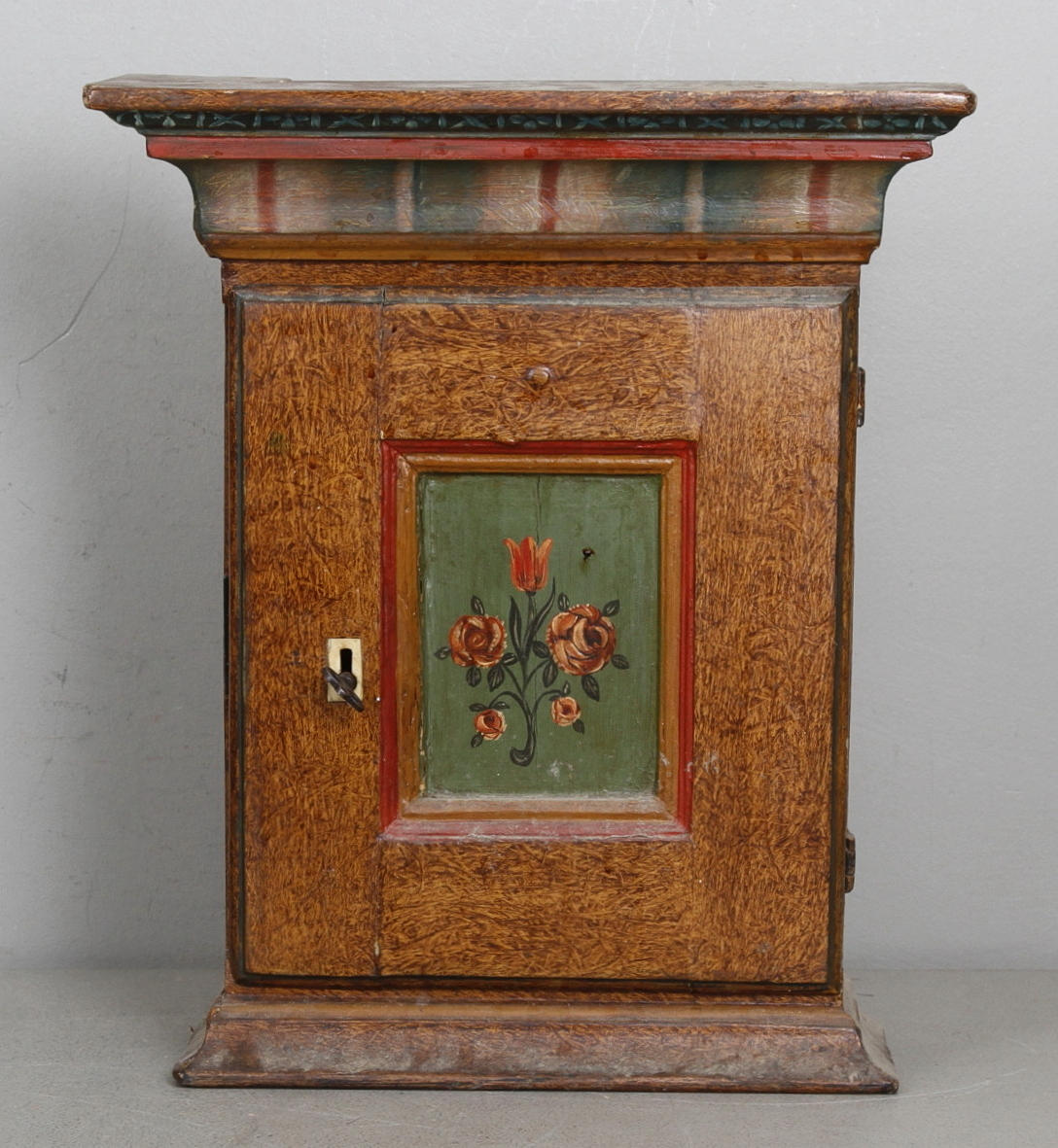 SUPSKÅP, allmoge, 1600/1700 tal.