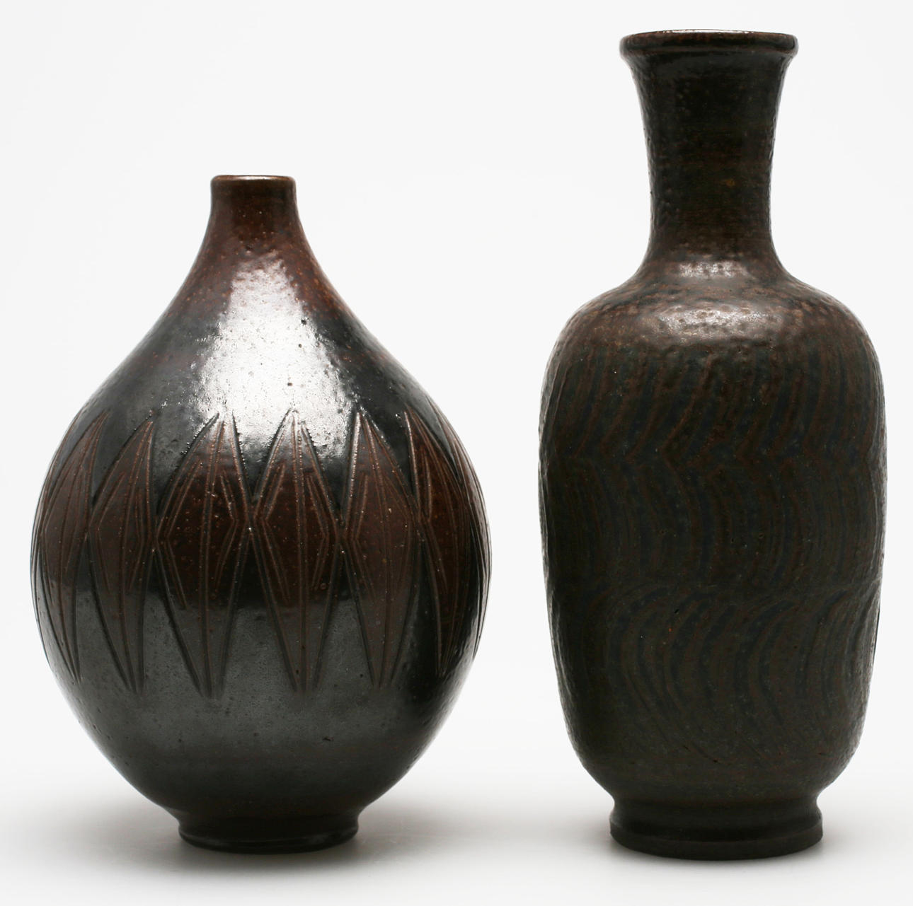 VASER, 2 st, stengods, Artur Andersson, Vallåkra Stenkärls Fabrik.