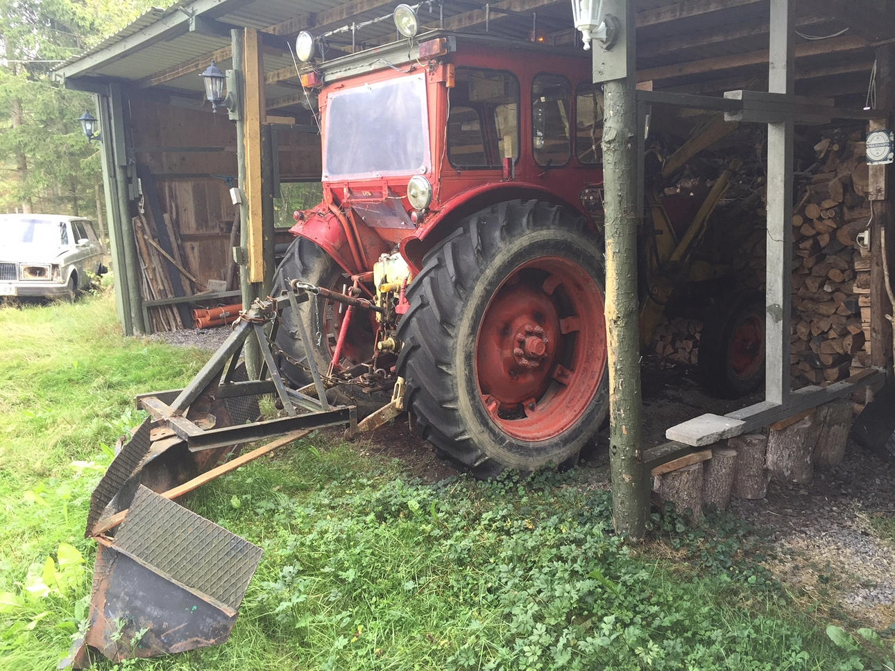 TRAKTOR, Volvo BM 600.