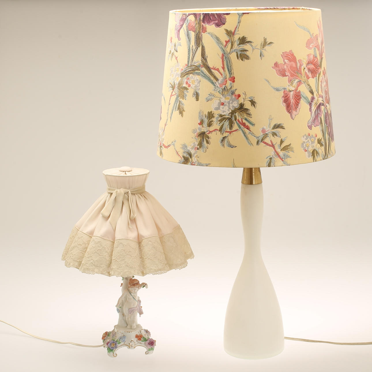 TISCHLEUCHTEN, 2 Stück, "Tesco" und "Original Dresden".