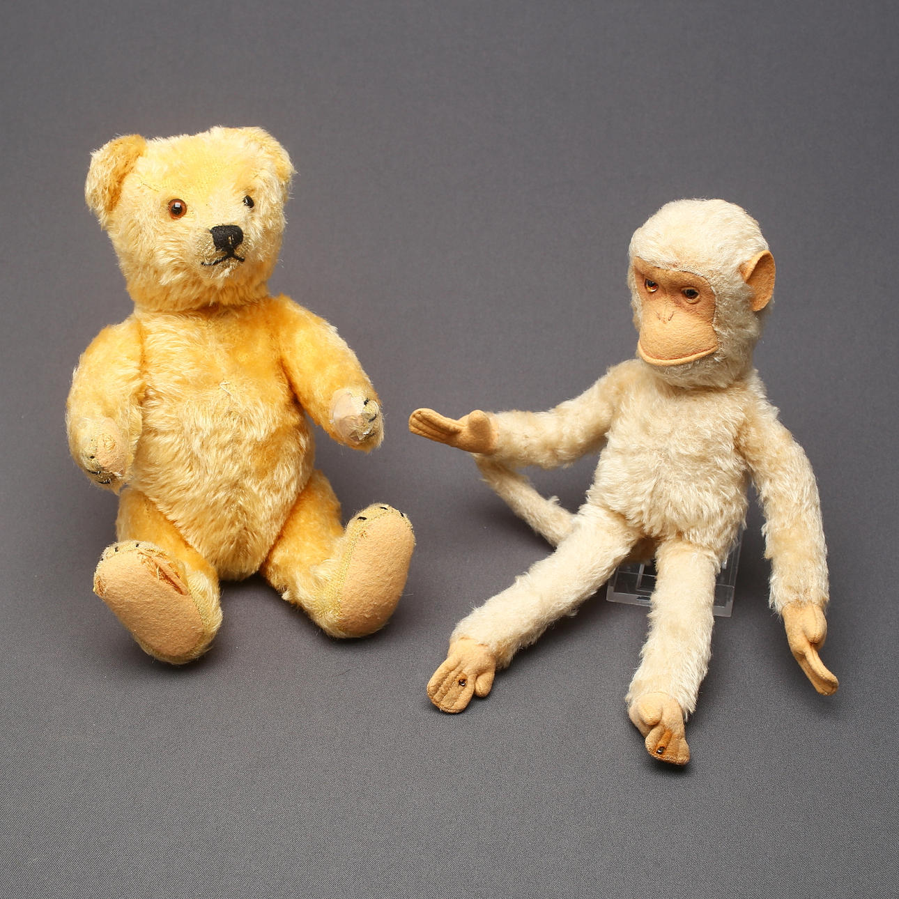 TEDDY and APA, possibly Steiff, around the middle of the