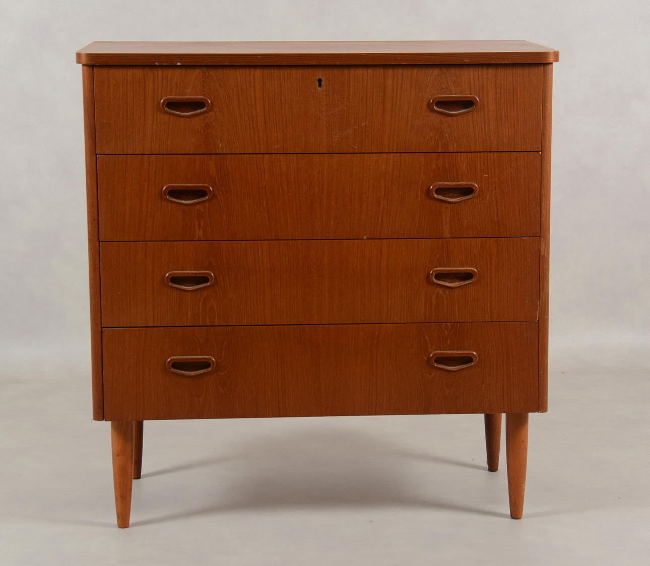 BYRÅ, 4-lådig, teak, 1950/60-tal.