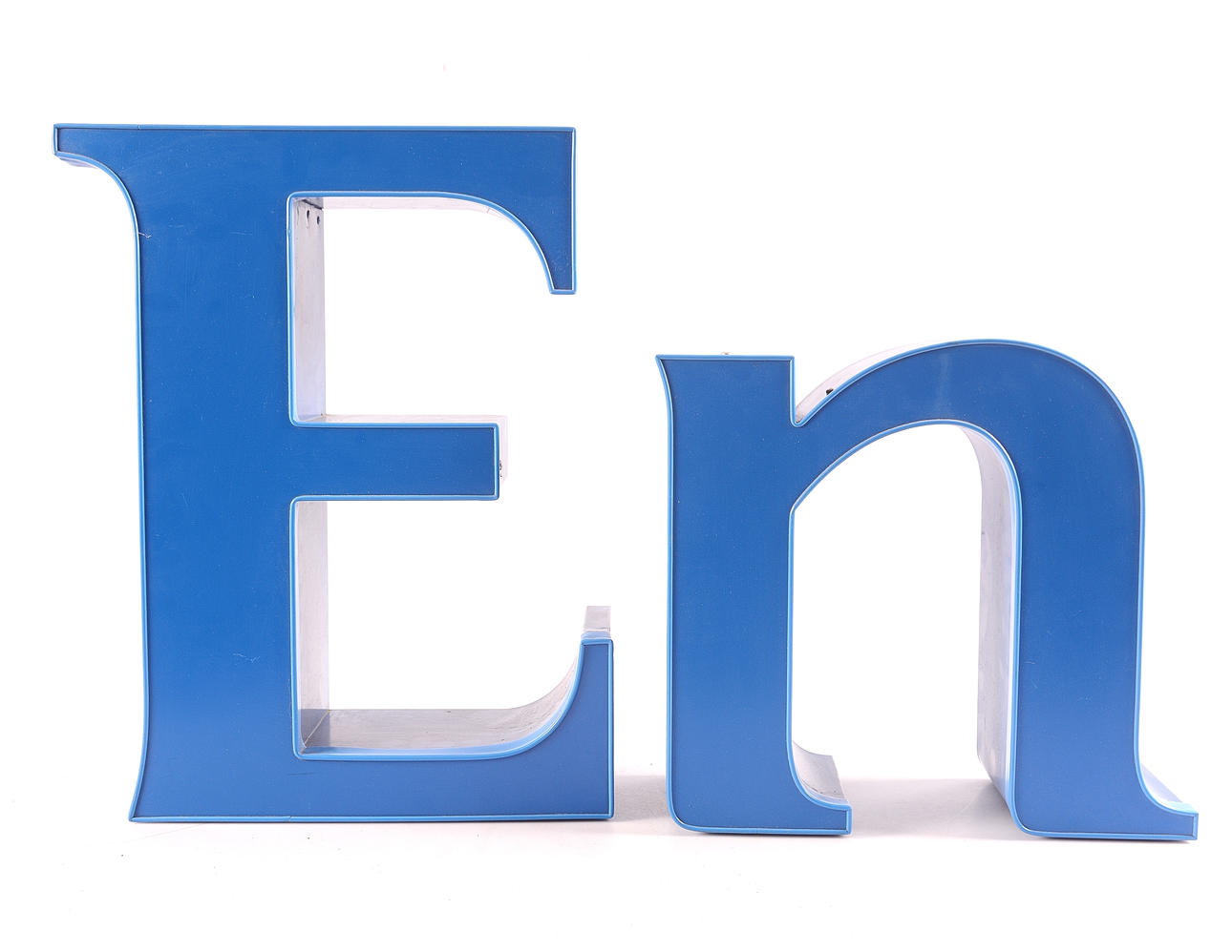 BOKSTAVSLAMPOR, 2 st.