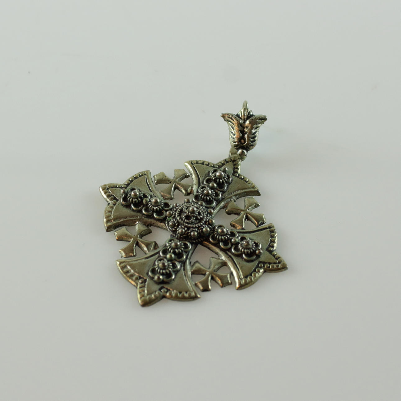 COLGANTE, cruz de Jerusalén, plata.