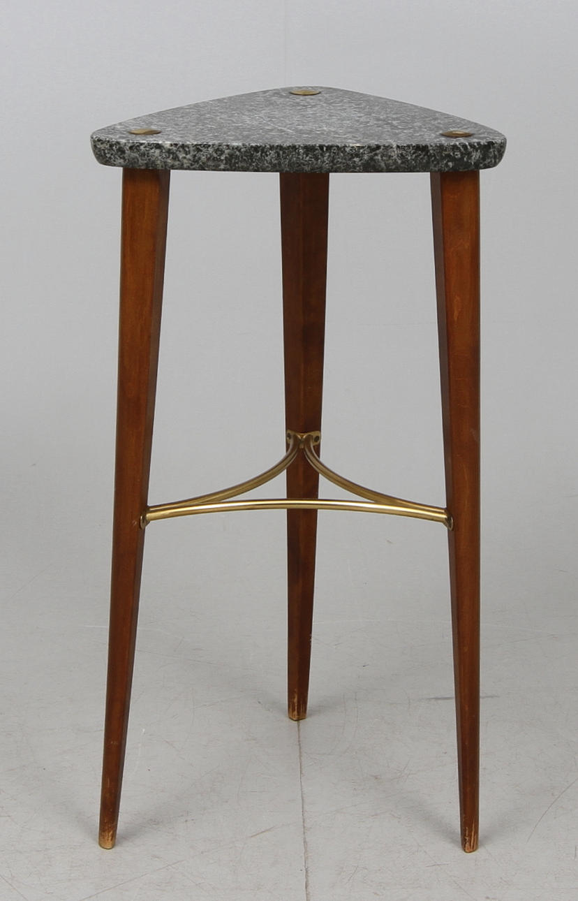 PIEDESTAL, 1950-tal.