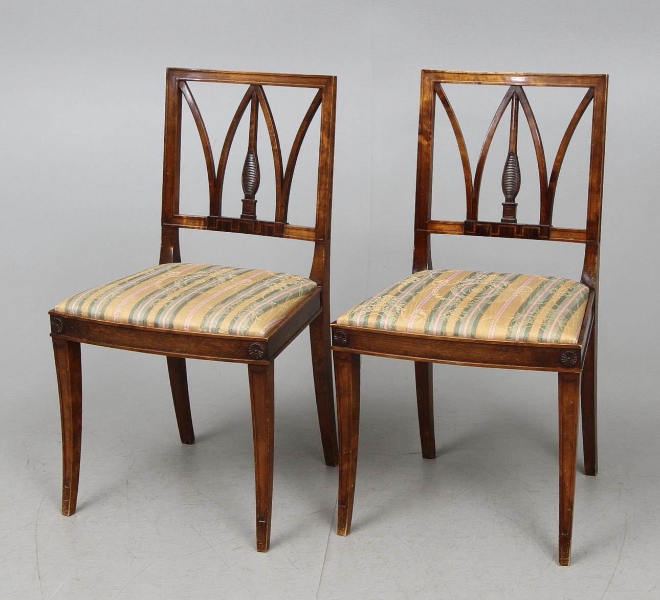 STOLAR, ett par, 1920-tals klassicism.